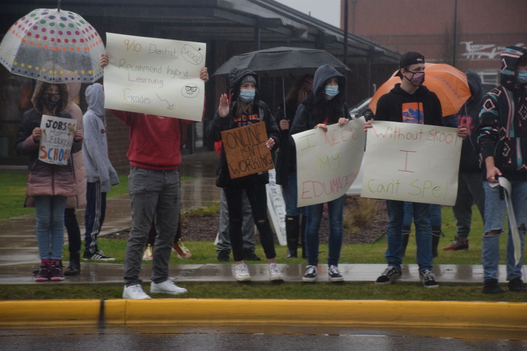 210120.news.student-led.reopening.rally.rb.2.JPG